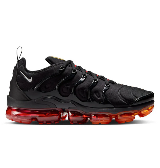 NIKE AIR VAPORMAX
PLUS "BLACK RED