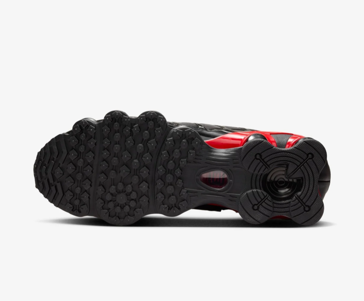 NIKE SHOX TL BLACK RED